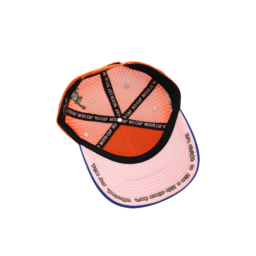 THE HAT THE NEVER SLEEPS